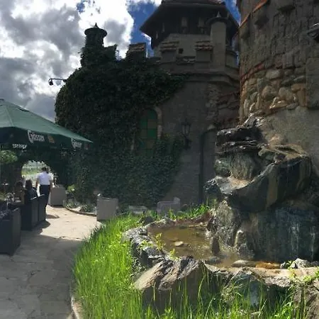 Burg - 24h Self-check-in 모텔 Spielberg Bei Knittelfeld