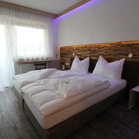 모텔 Burg - 24h Self-check-in 2*