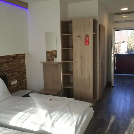 Burg - 24h Self-check-in 2* Spielberg Bei Knittelfeld