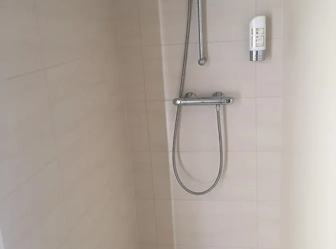 موتيل Burg - 24h Self-check-in 2*